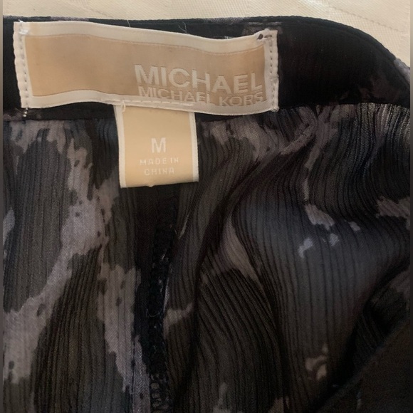 Michael Kors Women’s Sheer Black/Gray Blouse Gather Band Waist & Cuffs; Size M - Picture 5 of 10